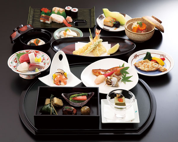 総合葬祭 あおき 四十九日法要料理イメージ